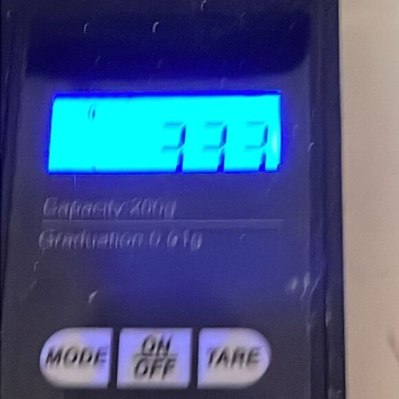 Vintage-1970s-gold tone & red enamel “I love to Polka” hat/lapel pin/tie tack - Picture 11 of 11